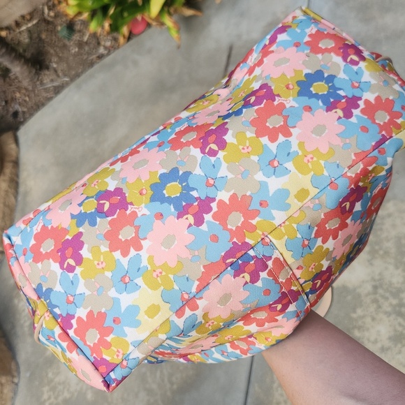 Coach Designer Floral Print Canvas Pink Colorful Drawstring handbag Purse - Picture 7 of 13